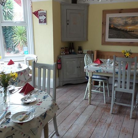 Hooray Henrys Bed & Breakfast Sheringham Eksteriør bilde