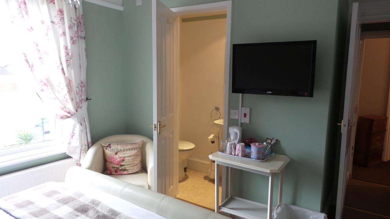 Hooray Henrys Bed & Breakfast Sheringham Eksteriør bilde